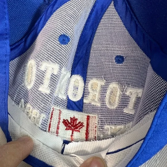 Toronto Blue and White Cap - Picture 4 of 8